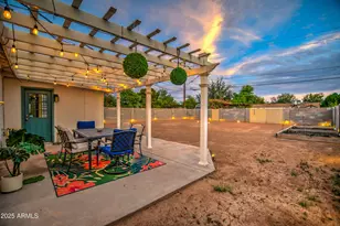 3111 E Mulberry Dr, Phoenix, AZ 85016 - Photo 2