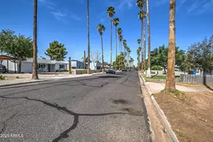 3111 E Mulberry Dr, Phoenix, AZ 85016 - Photo 6