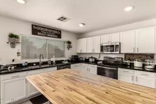 28510 N Obsidian Dr, San Tan Valley, AZ 85143 - Photo 18