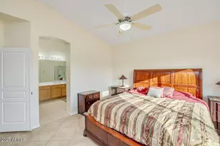 1038 S Palomino Creek Dr, Gilbert, AZ 85296 - Photo 20