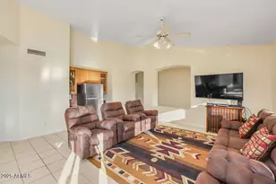 1038 S Palomino Creek Dr, Gilbert, AZ 85296 - Photo 14