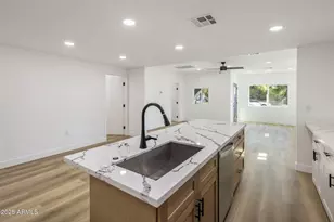 1440 E Pierce St, Phoenix, AZ 85006 - Photo 8