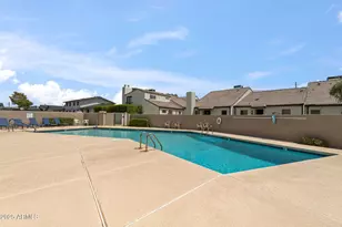 1142 E Kaler Dr, Phoenix, AZ 85020 - Photo 34