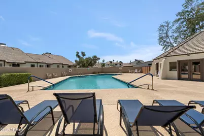 1142 E Kaler Drive, Phoenix, AZ 85020 - Photo 32