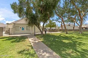 1142 E Kaler Dr, Phoenix, AZ 85020 - Photo 30