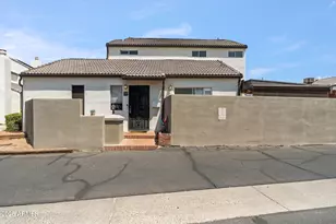 1142 E Kaler Dr, Phoenix, AZ 85020 - Photo 2