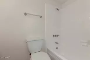 3434 W Danbury Dr, Phoenix, AZ 85053 - Photo 12