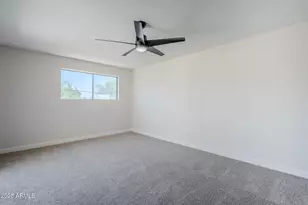 2223 E Catalina Dr, Phoenix, AZ 85016 - Photo 18