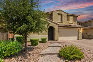 2738 E Cherry Hill Dr, Gilbert, AZ 85298 - Photo 1