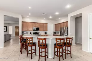 6581 S Salt Cedar Pl, Chandler, AZ 85249 - Photo 2