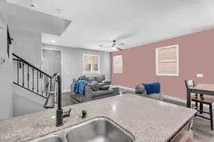 2366 N 73rd Ln, Phoenix, AZ 85035 - Photo 10