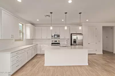 5442 W Manzanita Drive, Glendale, AZ 85302 - Photo 2