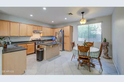 8557 W Malapai Drive, Peoria, AZ 85345 - Photo 14