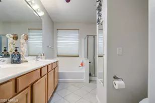 8557 W Malapai Dr, Peoria, AZ 85345 - Photo 24