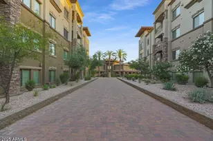 5450 E Deer Valley Dr, Phoenix, AZ 85054 - Photo 42