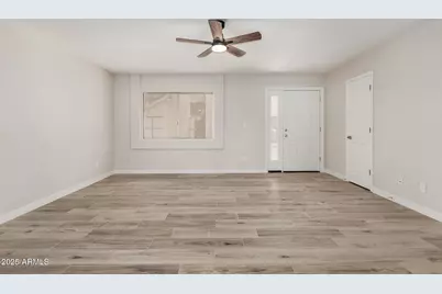 8225 E Thomas Road, Scottsdale, AZ 85251 - Photo 8