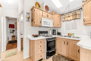 425 Ironstone Dr, Apache Junction, AZ 85119 - Photo 10