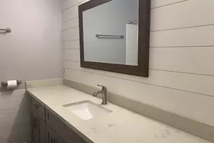 8316 E Palm Ln, Scottsdale, AZ 85257 - Photo 12