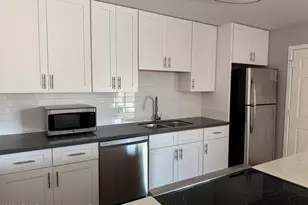 8316 E Palm Ln, Scottsdale, AZ 85257 - Photo 4