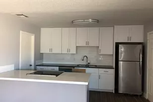 8316 E Palm Ln, Scottsdale, AZ 85257 - Photo 2