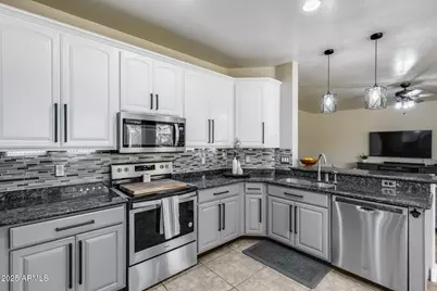 13888 W Wilshire Drive, Goodyear, AZ 85395 - Photo 4