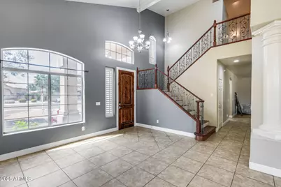 13888 W Wilshire Drive, Goodyear, AZ 85395 - Photo 16