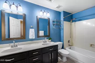 13888 W Wilshire Dr, Goodyear, AZ 85395 - Photo 38