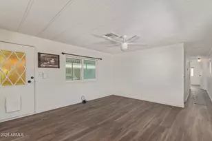 2701 E Utopia Rd, Phoenix, AZ 85050 - Photo 10