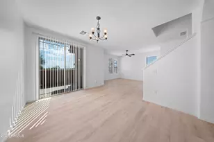 42424 N Gavilan Peak Pkwy, Anthem, AZ 85086 - Photo 6