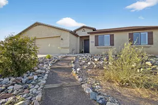 30418 W Pierce St, Buckeye, AZ 85396 - Photo 2