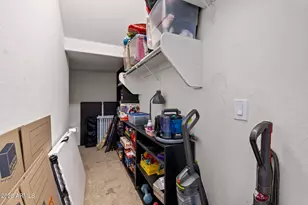 10648 E Kinetic Dr, Mesa, AZ 85212 - Photo 48