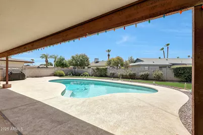 4333 W Echo Lane, Glendale, AZ 85302 - Photo 22