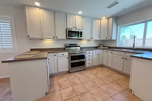 2014 W Summit Pl, Chandler, AZ 85224 - Photo 4
