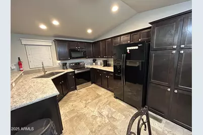 11101 E University Drive #171, Apache Junction, AZ 85120 - Photo 2