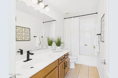 17625 W Mandalay Lane, Surprise, AZ 85388 - Photo 32