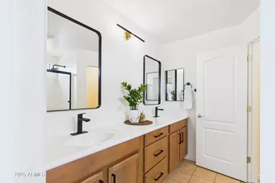 17625 W Mandalay Lane, Surprise, AZ 85388 - Photo 26