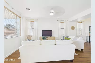 17625 W Mandalay Lane, Surprise, AZ 85388 - Photo 18