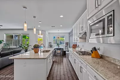 2929 W Amber Sun Drive, Phoenix, AZ 85085 - Photo 36