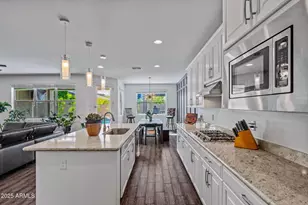 2929 W Amber Sun Dr, Phoenix, AZ 85085 - Photo 36