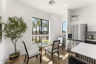 4220 N 32nd Street #5, Phoenix, AZ 85018 - Photo 6