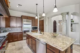 11648 N 134th St, Scottsdale, AZ 85259 - Photo 2