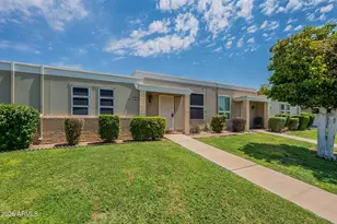 10072 W Lancaster Dr, Sun City, AZ 85351 - Photo 4