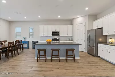 28713 N 66th Avenue, Phoenix, AZ 85083 - Photo 2