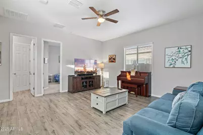 28713 N 66th Avenue, Phoenix, AZ 85083 - Photo 4