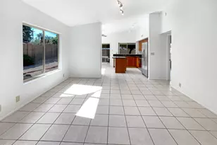 4901 W Gelding Dr, Glendale, AZ 85306 - Photo 10