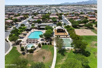 223 S 172nd Drive, Goodyear, AZ 85338 - Photo 36