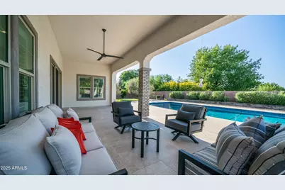 2086 E Trigger Way, Gilbert, AZ 85297 - Photo 4