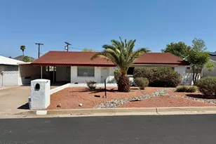1214 E Las Palmaritas Dr, Phoenix, AZ 85020 - Photo 2