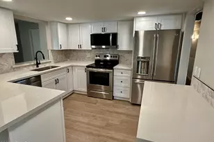 1214 E Las Palmaritas Dr, Phoenix, AZ 85020 - Photo 2