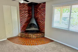 1214 E Las Palmaritas Dr, Phoenix, AZ 85020 - Photo 8